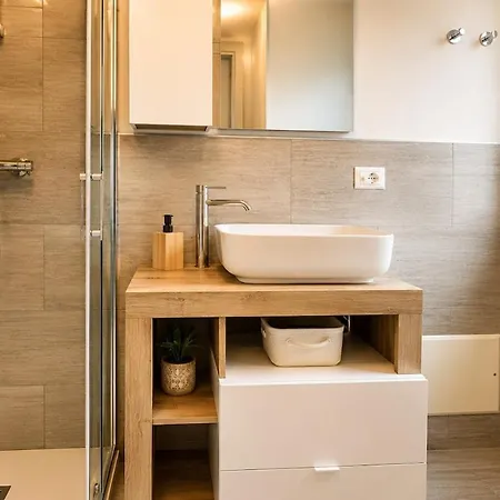 Comfort - Design Moderno & Free Parking Apartamento